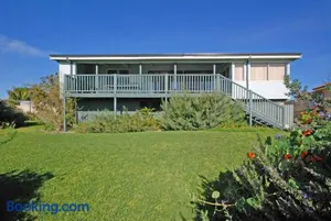 Image of Beachfront Cottage on the Park