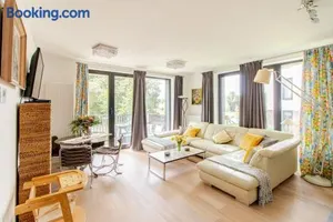 Image of 1BR apt métro Hopital Erasme Bordet handicapt friendly