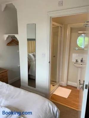 Image of Parsnips House BnB Glastonbury