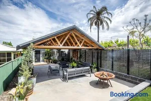 Image of Cabo’s On Currajong Warm, Cosy and Welcoming