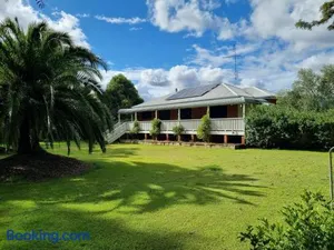 Image of Maranda Country Estate 5 Bedrooms with Pool, Spa & EV