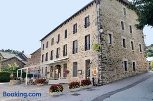 Image of Logis Hôtel Auberge de l'Allagnonette