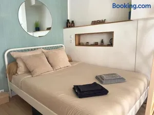 Image of Provins au coeur du quartier historique - Charmant studio pour 2