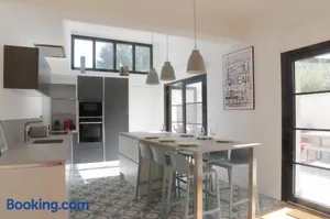Image of L'Echoppe - Maison 3 chambres avec 2 salles de bain et grande Terrasse