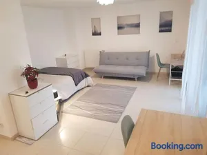 Image of Cosy new Studio close to airport, UN, palexpo !