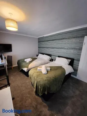 Image of Fox Hollies Shared House