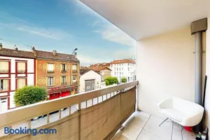 Image of Bkap Stratégies - Appartement lumineux, grand 80m2 et proche de paris 25 minutes