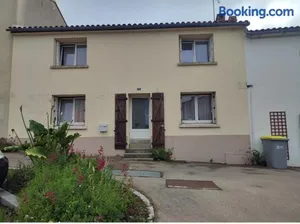 Image of Maison 3 chambres, bourg de Moutiers