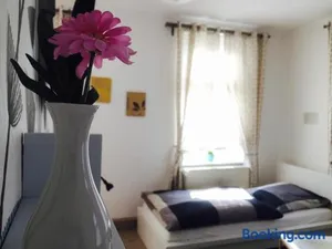 Image of Rael-Boardinghouse