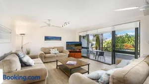 Image of Terrigal Bay #9 Pool In Complex, Close To Beach Accom Holidays
