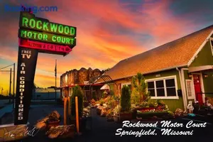 Image of Rockwood Motor Court