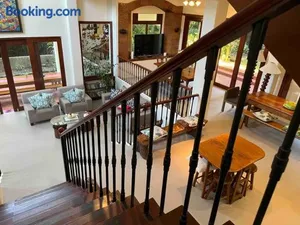 Image of Private and Spacious 4BR 4Bath Villa in Tagaytay , Gated, Near Picnic Grove