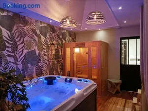 Image of L'Entracte et son spa privatif