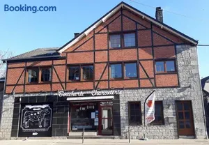 Image of Aux trois petits cochons