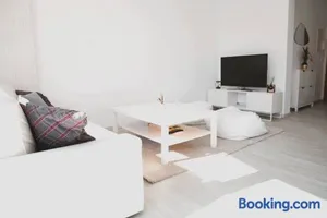 Image of Lovely Modern 1 BR apartment
