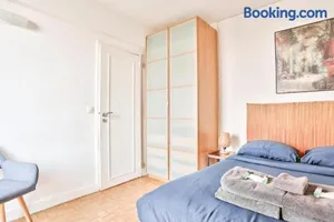 Image of BEL APPARTEMENT PARISIEN PARC MONTSOURIS