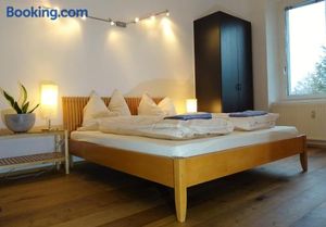 Image of Lovely, central apartment with balcony