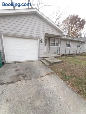 Image of Cozy Getaway Near Lake Decatur