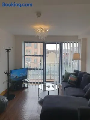 Image of VICTORIA PLACE