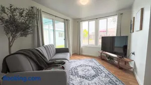 Image of Family Fun with Game Room, King Bed near Monterey Area, Laguna Seca, Santa Cruz