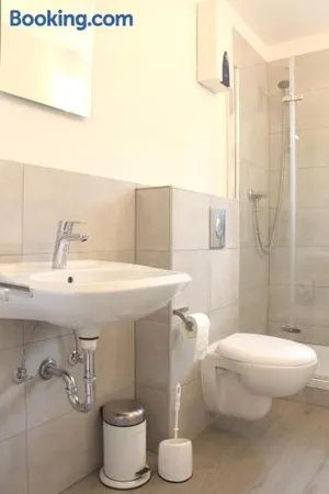 Image of Moderne 1-Zimmer Wohnung mit Terasse, Küche, Bad mit Dusche, TV & WIFI