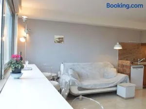 Image of Spacieux T3 à Banyuls-sur-Mer, 6 couchages, proche mer, parking, lave-vaisselle, TV, ménage inclus - FR-1-225C-52
