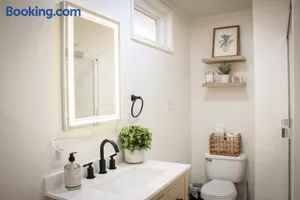 Image of New 1-bedroom Bungalow! 4 miles to CLE