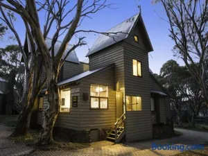 Image of Gundy Lodge
