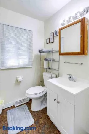 Image of Suburb comfy home near RIT and airport