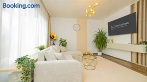 Image of Luxx Home MM, Airport- für 7 Personen-Parken-Küche