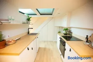 Image of Chorlton Stylish Studio & Roof Terrace Apartments