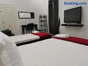 Image of RoomStay Hj Esmon Parit Raja UTHM