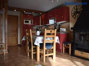 Image of Agréable chalet à Font-Romeu avec parking et balcon - FR-1-580-124