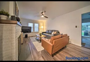 Image of Modern Home • Family Friendly • Grill • Fireplace