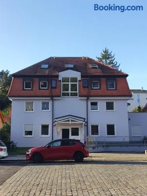 Image of Dennis Apartment