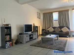 Image of Chambre privée dans une grande maison