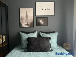 Image of Appart XXL -10 pers - 2 Pkg - 10 mn Paris