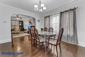 Image of Renovated Main Floor Large 3 Bed House