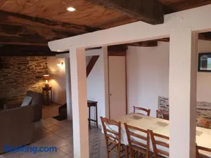 Image of Nid douillet en Foret de Broceliande