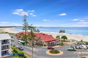 Image of Kirra Gardens 18