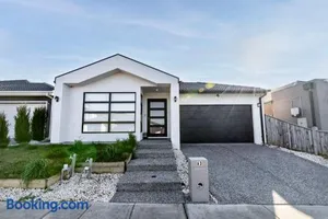 Image of Luxury home away from home