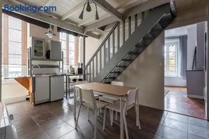 Image of Valmy Mezzanine