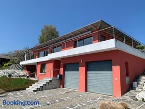 Image of Villa au bord du lac de Morat avec vue imprenable