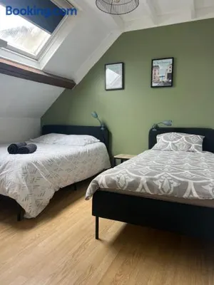 Image of WingFlat Appartement Entier Centre Ville Proche Naval Cité de la mer Quartier Calme