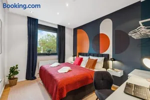 Image of maremar - City Design Apartment - 2 Schlafzimmer - Luxus Boxspringbetten - Küche - Highspeed WIFI - Arbeitsplätze