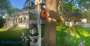 Image of Laven House