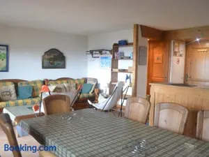 Image of Bel Appartement 4 Pièces, 7 Pers, Ski-In/Ski-Out à Arc 1800 - FR-1-411-598