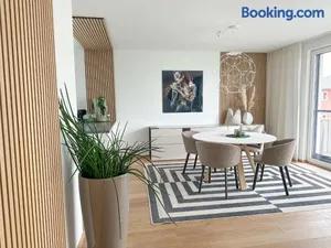 Image of "SONNENGRÜN" - Premium Apartments Seekirchen, Balkon