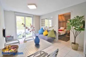 Image of *T2*Vue Garonne*Piscine*Garage*