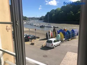 Image of studio vue sur le Port saint Goustan classé 3 étoiles!